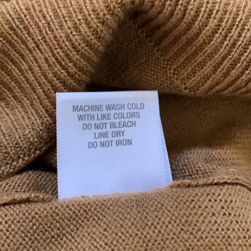 Roz & Ali button down sweater - Picture 5 of 6